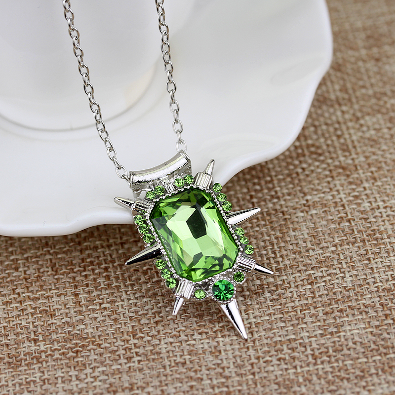 Once upon a time Necklace wicked witch Zelina Glinda Green Necklace