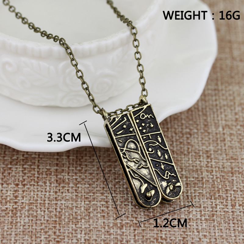 LOL Weapon And Lock Necklace/