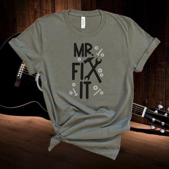 Mr Fix İt T-Shirt/