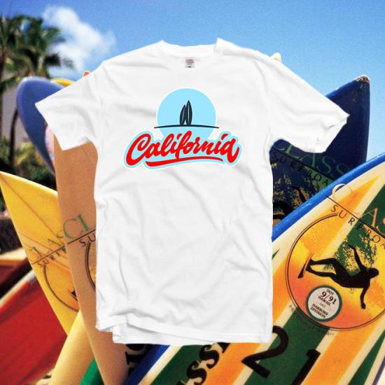 California Surfer,Beach ,summer,ocean Unisex Classic tshirt/