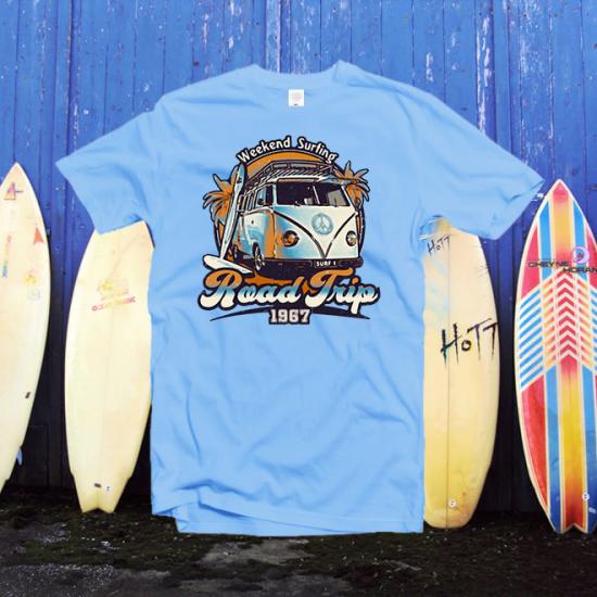 Camper,road trip,weekend surfing,Beach ,summer,ocean Unisex tshirt/