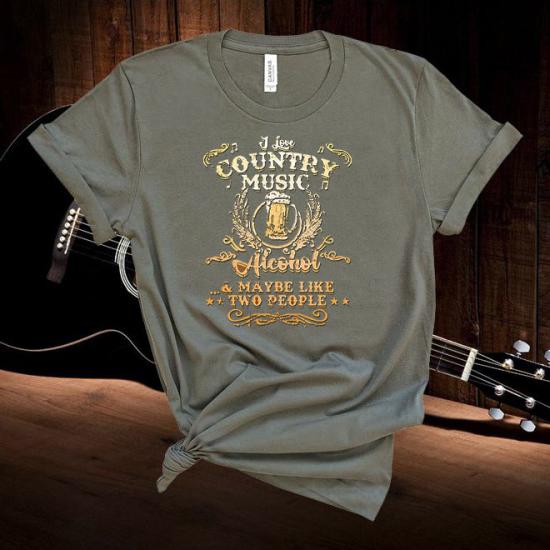 I Love Country Music, Alcohol and 2 People Funny Vintage Tshirt/