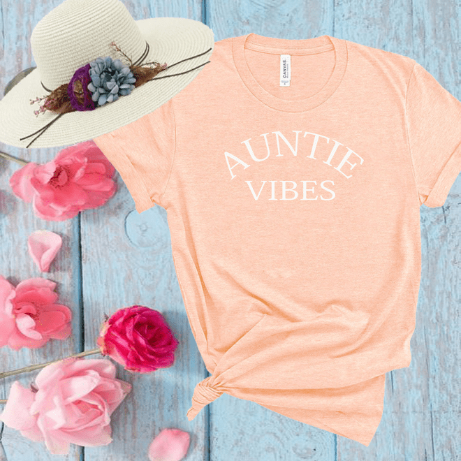 Auntie Vibes Tshirt,Aunt Shirt,Gift for Aunt,Cute Aunt Shirt,Auntie tshirt/